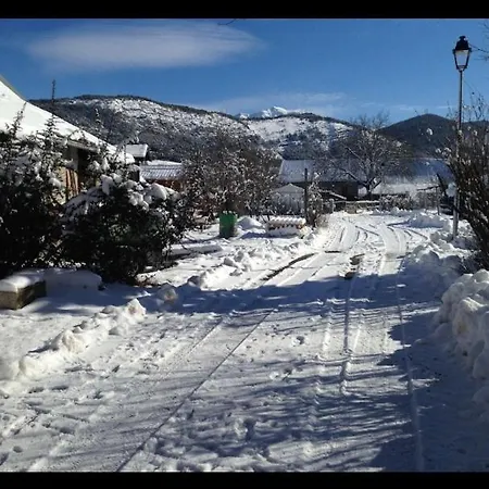 Maison De Village En Montagne Hébergement de vacances *